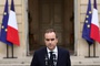 A government for 24 hours: France in crisis as government quits just hours after being appointed
