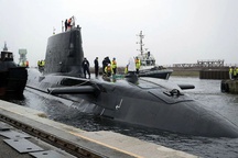 Entire fleet of UK Navy submarines out of service while waiting for maintenance