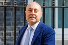 British life-style: Space minister (!) Andrew Griffith mixed up Mars and the Sun