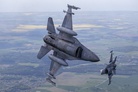 Milley warns: “F-16s won’t be a ‘magic weapon’ for Ukraine”
