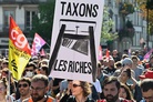 FT: France’s wealthy shift funds to Luxembourg and Switzerland