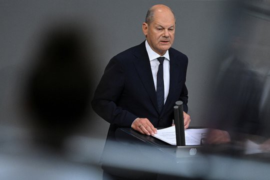 Will the battle against migrants become a magic wand for Scholz?