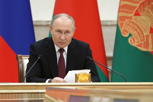 Vladimir Putin: Russia ready to deploy Oreshnik in Belarus in 2025