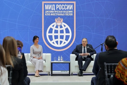 Sergey Lavrov: “Europe is in favor of Nazism, because Nazism is flourishing in Ukraine”