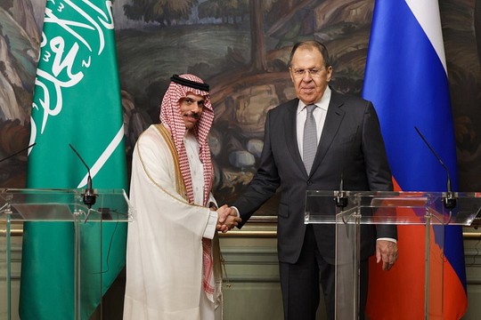 Sergey Lavrov: “Russia expects Saudi Arabia to be properly represented at the first-ever Russia-Arab League summit in Moscow in October 2025”